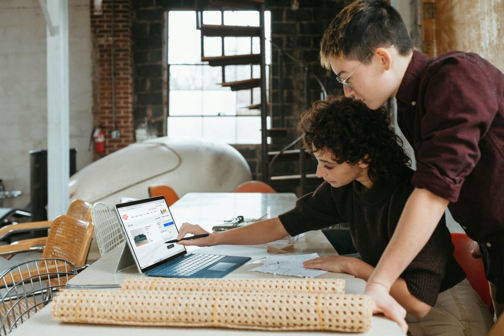 microsoft 365 1MeZ CPon3vk unsplash 1024x683